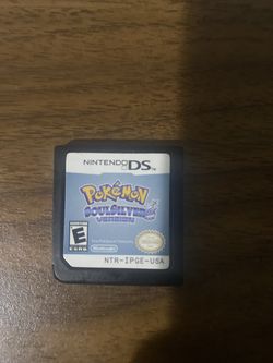 Reproduction Pokémon soul silver game and 5 Pokémon card packs