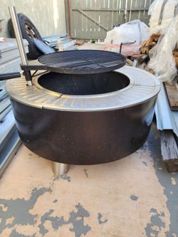 Smokeless 2 in 1 fire pit and grill