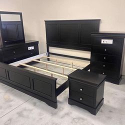 FREE DELIVERY AND INSTALLATION - 5pc Black Queen and King Bedroom Set (BRAND NEW)