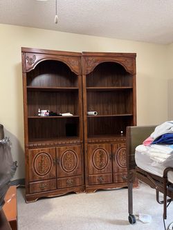 Free sofa with recliners and wall unit