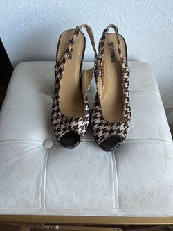 Groove Houndstooth Peep-Toe Slingback Heels