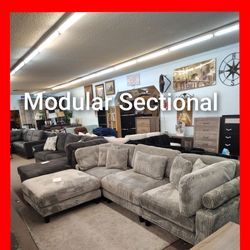 😍 Modular Sectional