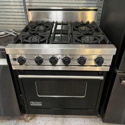 Viking Gas Range – 4 Burners & Electric Oven