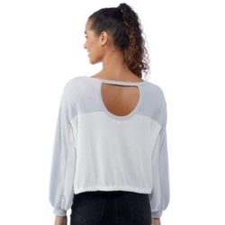 New Women’s Size Small Poof! Apparel Plush Cream & Gray Thermal Top