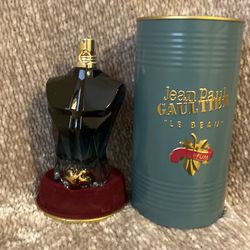 Le beau cologne