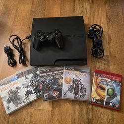 Playstation 3 (PS3) Slim (3001A) + Games