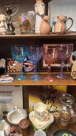 Set of glass cups