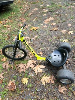 Razor trike