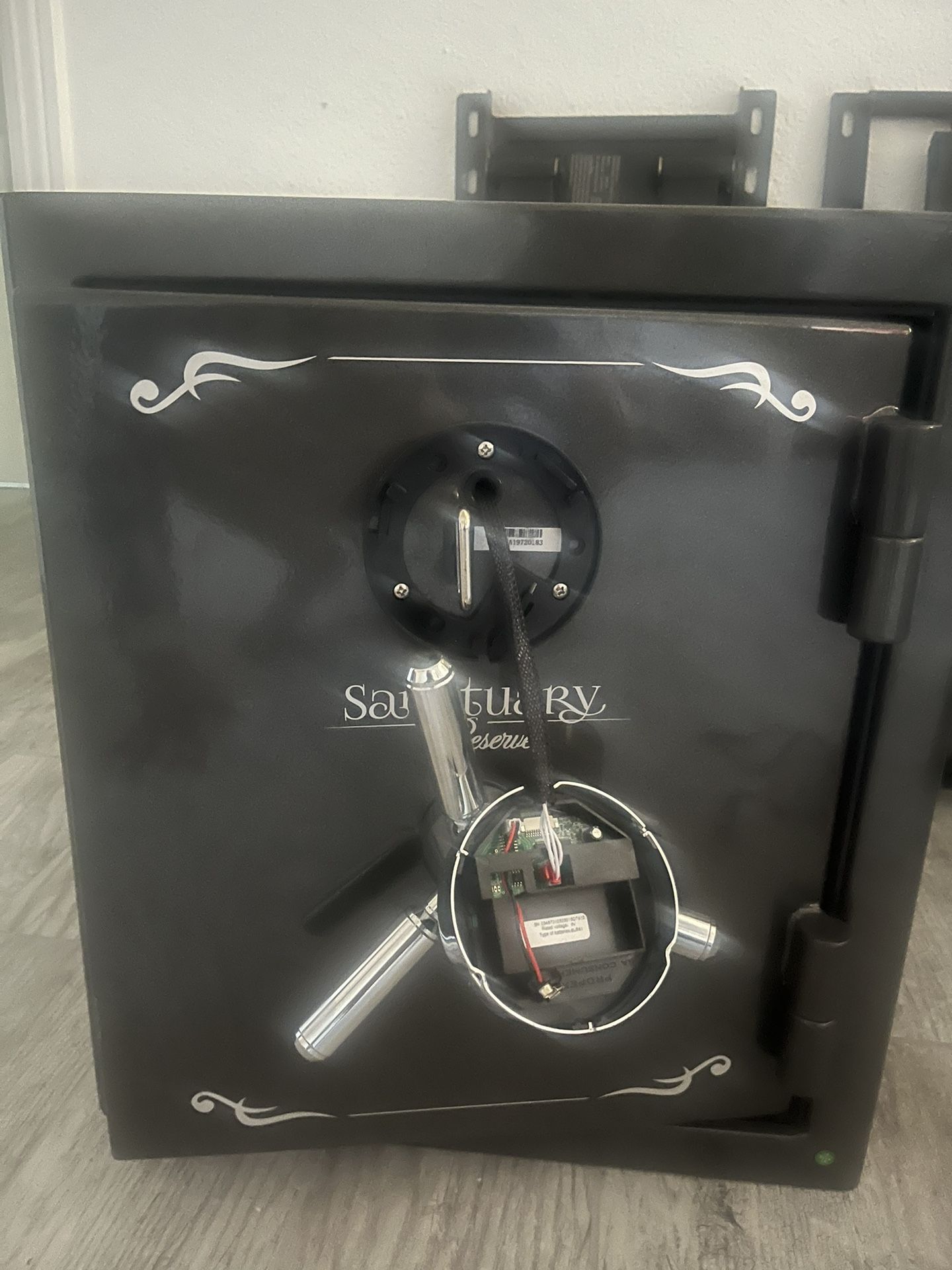 Safe With Electronic Key Pad Plus Key Fire/Waterproof