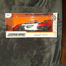 Hyper-SPEC  Mclaren  SENNA