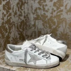Golden goose size 41 NEVER WORN for Sale in Miami, FL OfferUp