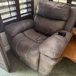 Couch set