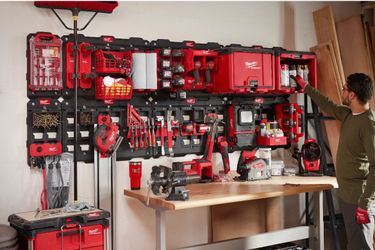 Milwaukee PACKOUT Rack – BRAND NEW