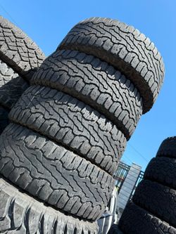 ☯️⁉️ 275/65/20 Goodyear Set de Tires en excelentes condiciones de vida las 4