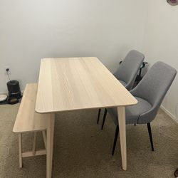 dining table and chairs 