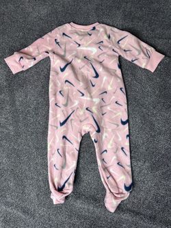 Nike Baby Fleece Footed Sleeper