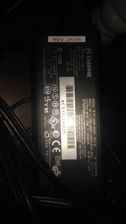 Gateway laptop oem charger.