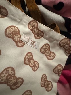 Hello kitty bag !! New just got it