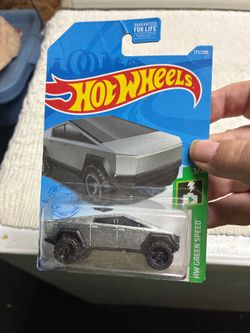 2021 HW Tesla cyber truck