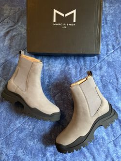 Marc Fisher LTD Women's Farris Ankle Boot Size 7