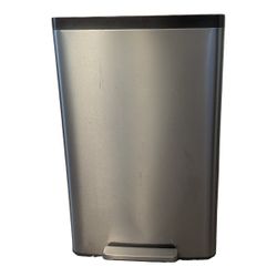 Kohler 13 Gallon Step Trash Garbage Can Bin, Slow Close Lid, Removable Plastic Liner, Stainless Steel & Black