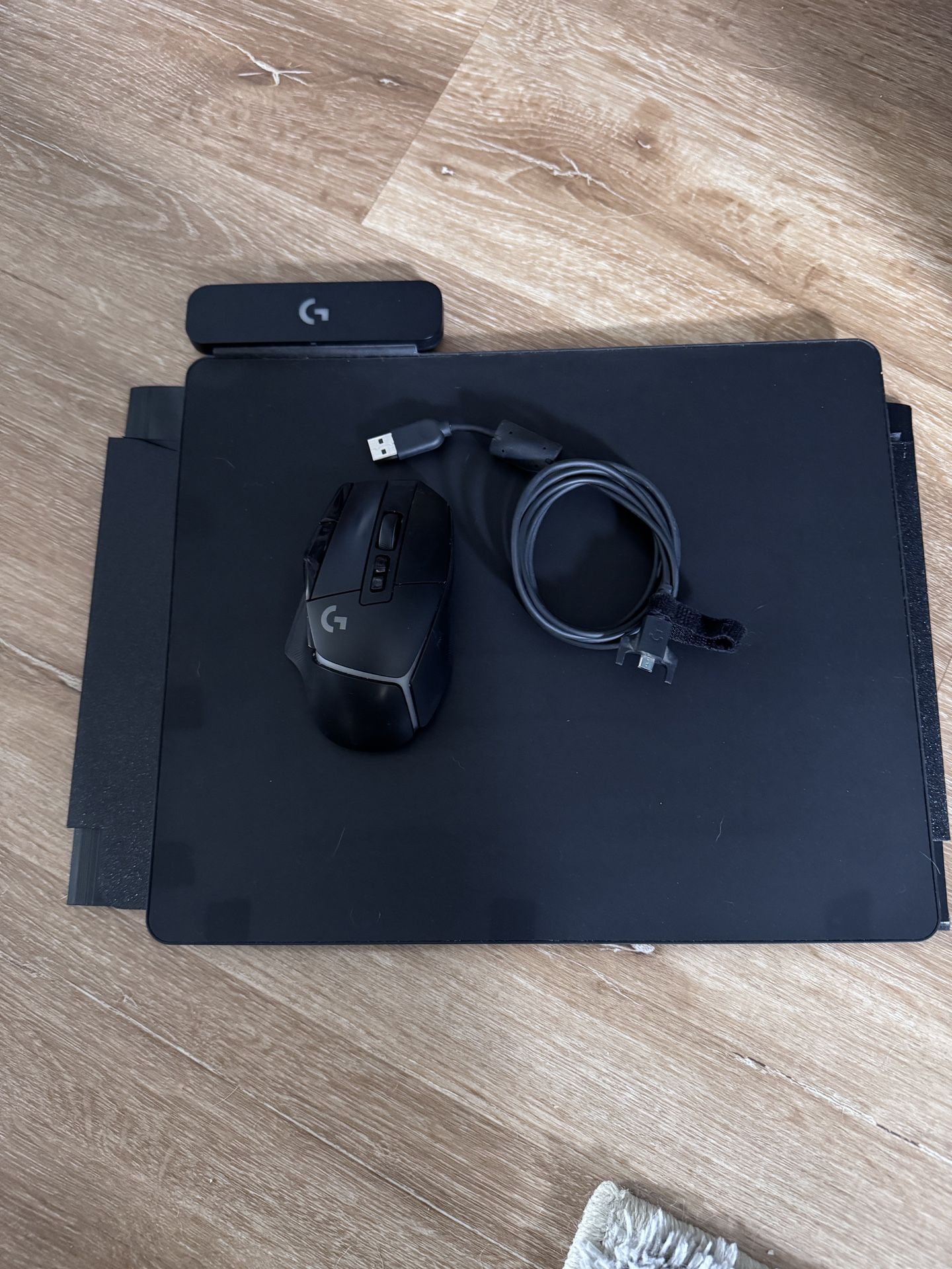 Logitech G502 And Power play Gen 1
