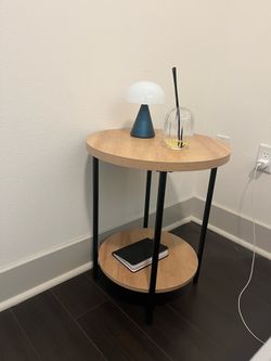 Wood and metal small round table