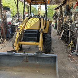 2011 John Deere 110 Backhoe