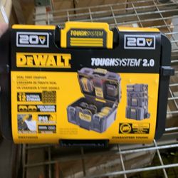 Tough System 2.0 Dual Port Charger 