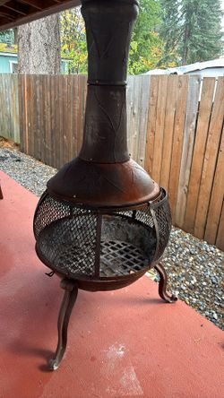 Fireplace or outdoor fireplace