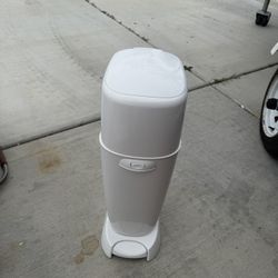 Diaper Genie 