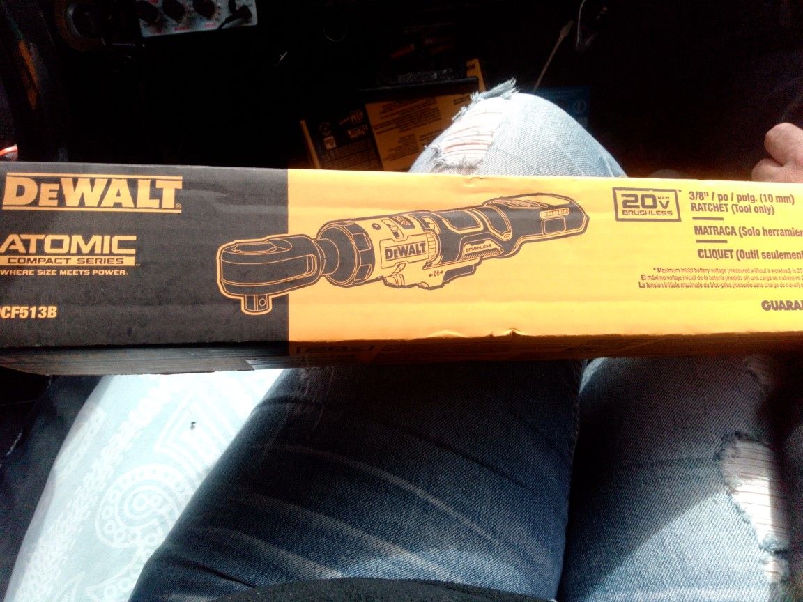 3/8" Ratchet 20 Volt Brushless 