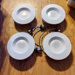 Sylvania 4 Recessed Light Kit ..4 Can Lights With Dimming..Brand New!