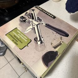 Brand new table mounted professional cork screw 