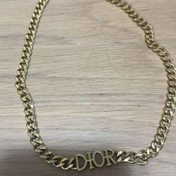 Necklace Like New 
