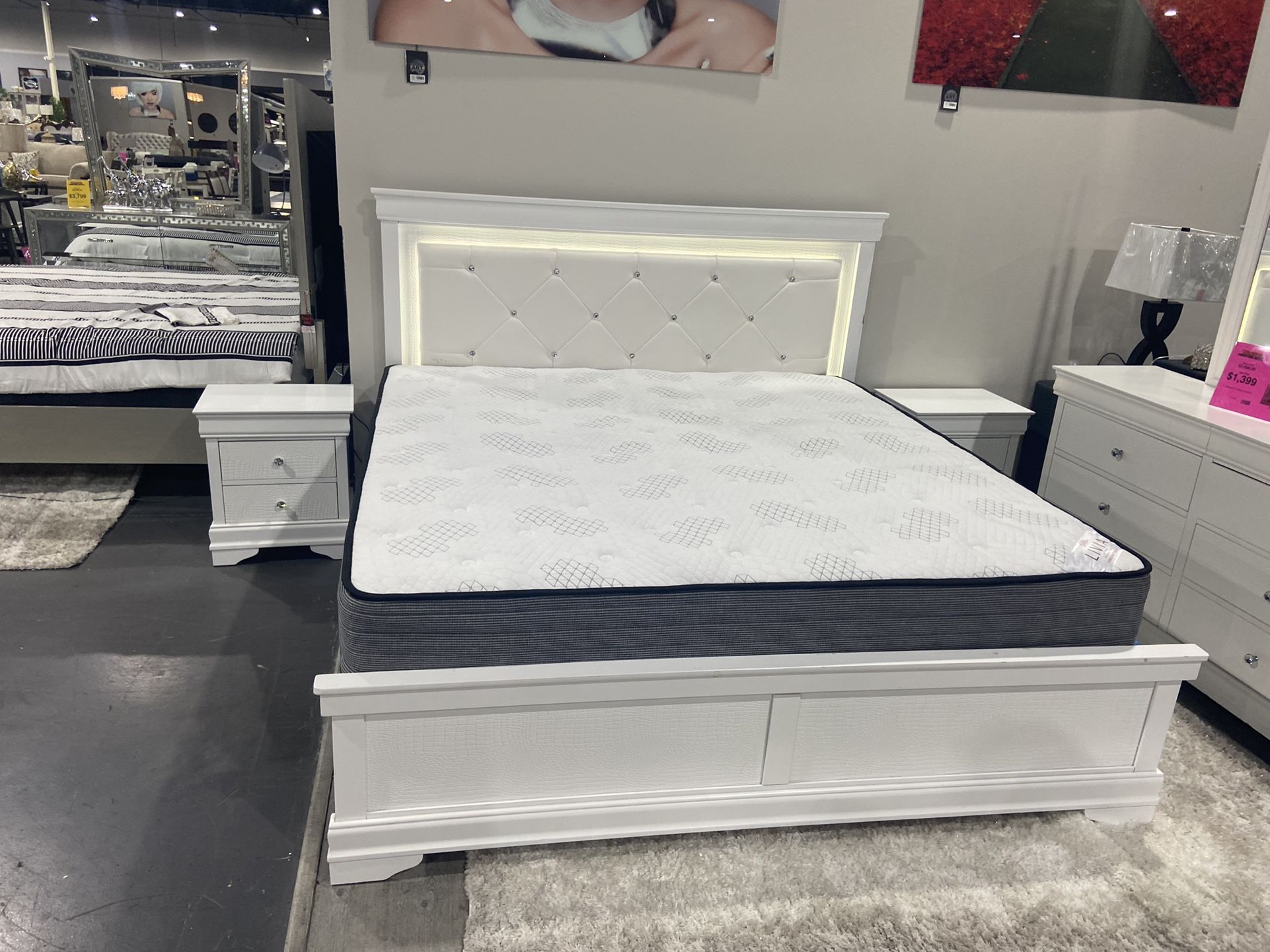 White LED KING BEDROOM SET !! $1399