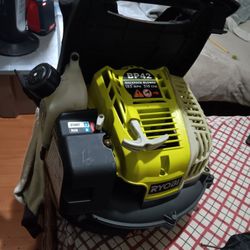 sopladora De Gasolina Marca Riobik Jalando Al 1000 