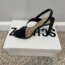 SCHUTZ KELLEY PATENT LEATHER - NEW