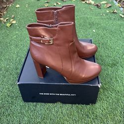 Naturalizer Women's Brown Braxton Platform Booties Shoes Size 10 W