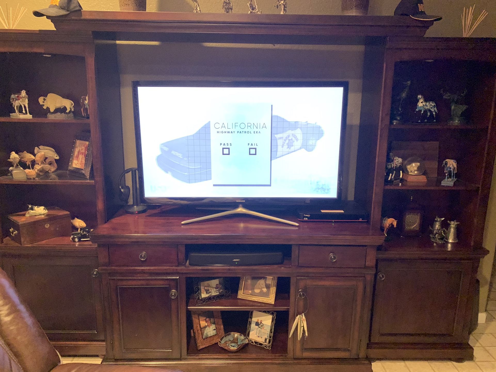 3 Pc Entertainment center