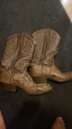 Snake cowboy boots size 10