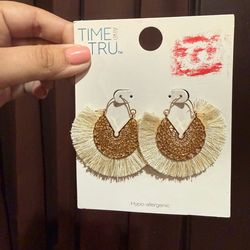 Hoop danglers