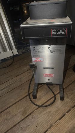 Commercial hot water dispenser for coffee and soups