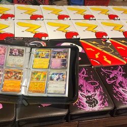 Pokemon Binder w/400 Cards
