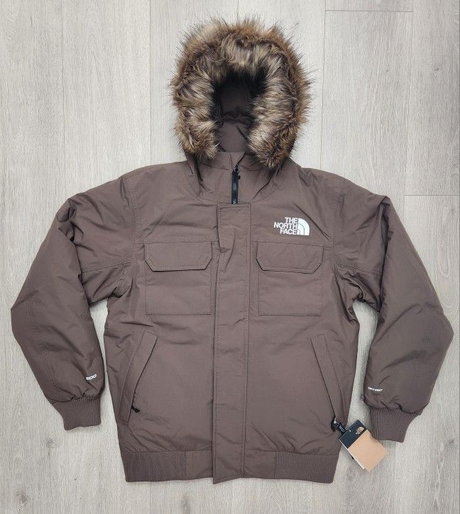 The North Face McMurdo Bomber Jacket Faux Fur Hood TNF Men’s Size Medium NWT MSRP $350