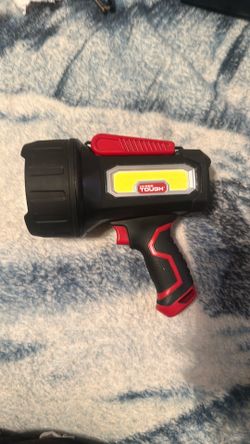 Hyper Tough Flashlight - Black & Red