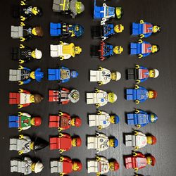 Lego Minifigures Lot Of 38 Late 1990's Figures. City, Space, Train, Police +++