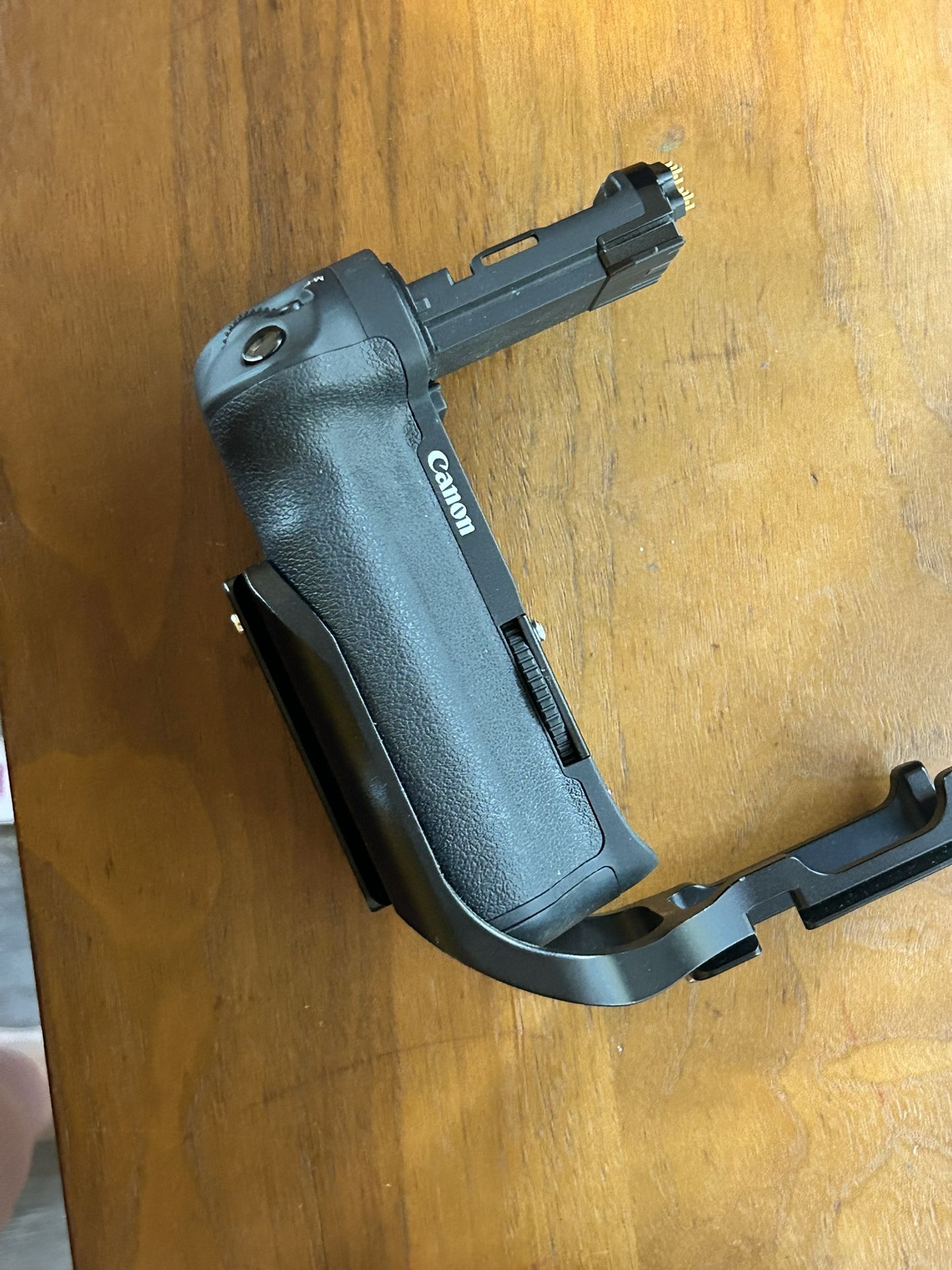 Battery Grip Canon BG-E20 With L Plate