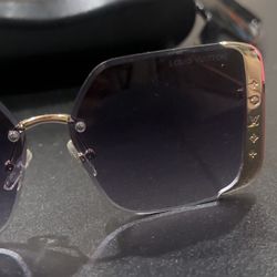 Women LV Sunglasses 