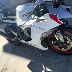 2025 Kawasaki Zx636 Abs